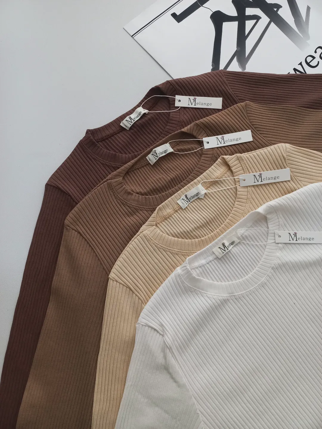 بلوز یقه گرد